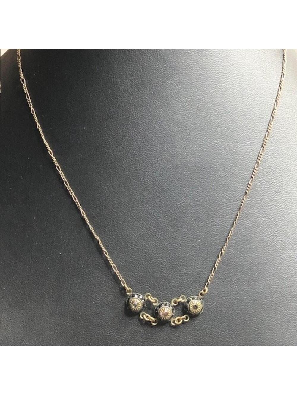 9925 Liz Palacios  Vintage Necklace 16 Inch Black Crystal Gold Tone Chain